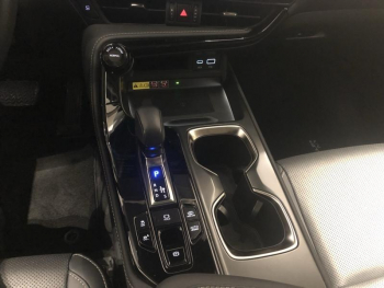 Photo 18 du bon plan LEXUS NX 450h+ Luxe 4WD MY24 occasion à 48980 €