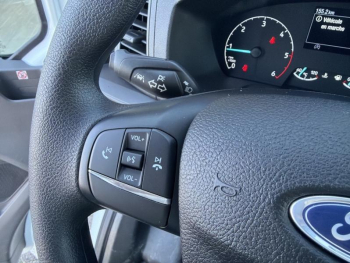 Photo 17 du bon plan FORD Transit CCb VUL T350 L2 2.0 EcoBlue 130ch Trend occasion à 37990 €