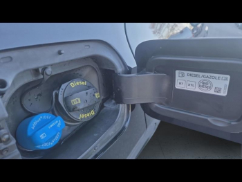 Photo 29 du bon plan VOLKSWAGEN T-Roc 2.0 TDI 116ch Life Business occasion à 22890 €