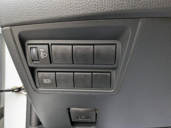 Photo 8 du bon plan TOYOTA Yaris Cross 116h Dynamic Business + Programme Beyond Zero Academy MY22 occasion à 22490 €