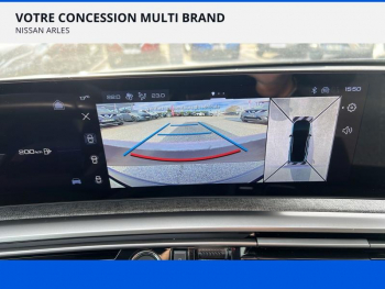 Photo 20 du bon plan PEUGEOT 3008 1.2 Hybrid 136ch Allure e-DCS6 occasion à 27900 €