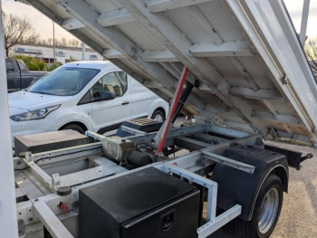Photo 17 du bon plan FORD Transit CCb VUL P350 L2 2.0 EcoBlue 130ch S&S Trend Business occasion à 24480 €
