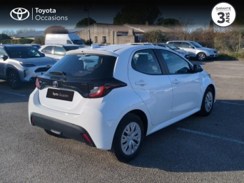 Photo 18 du bon plan TOYOTA Yaris 70 VVT-i Dynamic Business 5p MY22 occasion à 16290 €