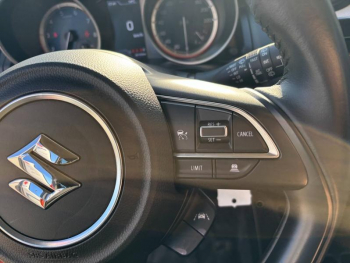 Photo 21 du bon plan SUZUKI Swift 1.2 Dualjet Hybrid 83ch PrivilÃ¨ge occasion à 14990 €