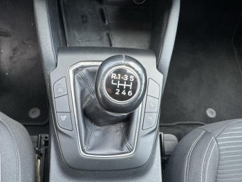 Photo 17 du bon plan FORD Kuga 2.0 EcoBlue 150ch mHEV Titanium occasion à 19990 €