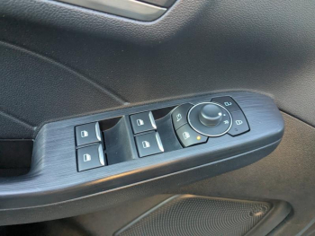 Photo 3 du bon plan FORD Kuga 2.5 Duratec 190ch FHEV E85 Titanium BVA occasion à 22490 €