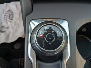 Photo 12 du bon plan FORD Kuga 2.5 Duratec 190ch FHEV E85 Titanium BVA occasion à 22490 €