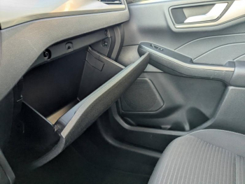 Photo 14 du bon plan FORD Kuga 2.5 Duratec 190ch FHEV E85 Titanium BVA occasion à 22490 €