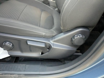 Photo 15 du bon plan FORD Kuga 2.5 Duratec 190ch FHEV E85 Titanium BVA occasion à 22490 €