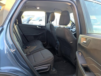 Photo 19 du bon plan FORD Kuga 2.5 Duratec 190ch FHEV E85 Titanium BVA occasion à 22490 €