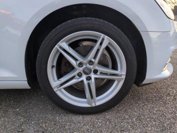 Photo 10 du bon plan AUDI A4 2.0 TFSI 190ch ultra S line S tronic 7 occasion à 18990 €