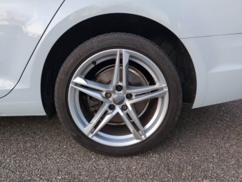 Photo 11 du bon plan AUDI A4 2.0 TFSI 190ch ultra S line S tronic 7 occasion à 18990 €