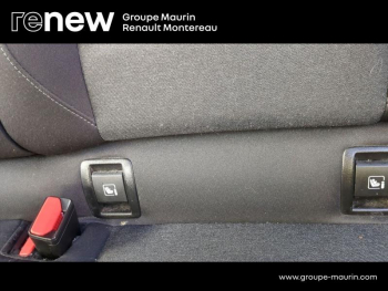 Photo 21 du bon plan RENAULT Clio 1.0 TCe 90ch Business -21N occasion à 13490 €