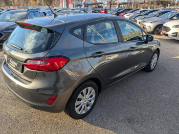 Photo 4 du bon plan FORD Fiesta 1.0 Flexifuel 95ch Cool & Connect 5p occasion à 15490 €