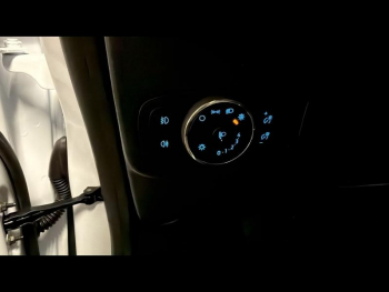 Photo 13 du bon plan FORD Puma 1.0 Flexifuel 125ch S&S mHEV Titanium occasion à 19990 €