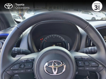 Photo 13 du bon plan TOYOTA Aygo X 1.0 VVT-i 72ch Design occasion à 14990 €