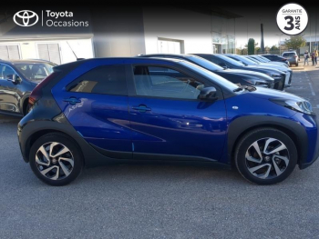 Photo 17 du bon plan TOYOTA Aygo X 1.0 VVT-i 72ch Design occasion à 14990 €