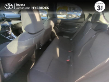 Photo 12 du bon plan TOYOTA Yaris 116h Design 5p MY22 occasion à 22200 €