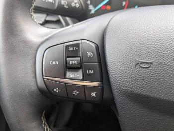 Photo 14 du bon plan FORD Puma 1.0 Essence/Flexifuel 125ch S&S mHEV Titanium occasion à 16180 €