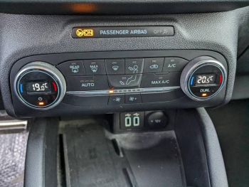 Photo 12 du bon plan FORD Kuga 2.5 Duratec 190ch FHEV ST-Line Business BVA occasion à 21490 €