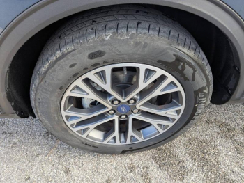 Photo 21 du bon plan FORD Kuga 2.5 Duratec 225ch PHEV Titanium BVA occasion à 22990 €