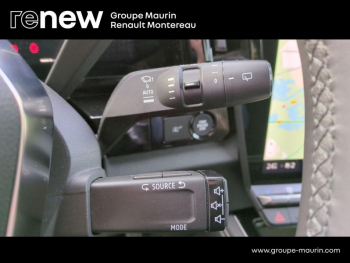 Photo 29 du bon plan RENAULT Austral 1.3 TCe mild hybrid 160ch Techno auto - 23 occasion à 24990 €