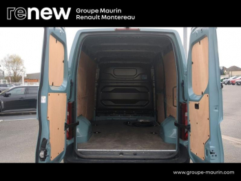 Photo 13 du bon plan RENAULT Master Fg VUL F3500 L2H2 E-Tech 140ch Advance grande autonomie occasion à 44900 €