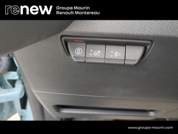 Photo 21 du bon plan RENAULT Master Fg VUL F3500 L2H2 E-Tech 140ch Advance grande autonomie occasion à 44900 €