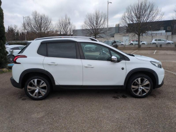 Photo 5 du bon plan PEUGEOT 2008 1.2 PureTech 130ch E6.c Allure S&S occasion à 7990 €