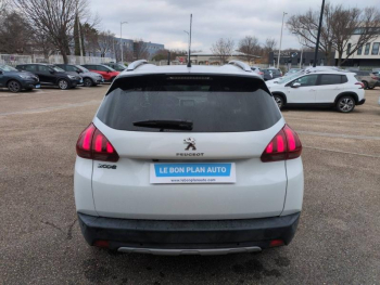 Photo 8 du bon plan PEUGEOT 2008 1.2 PureTech 130ch E6.c Allure S&S occasion à 7990 €