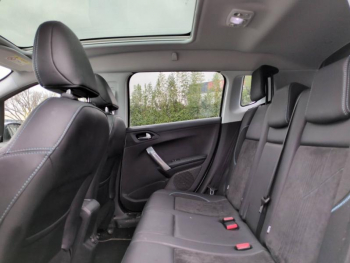 Photo 17 du bon plan PEUGEOT 2008 1.2 PureTech 130ch E6.c Allure S&S occasion à 7990 €