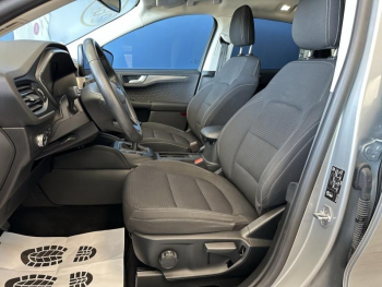 Photo 18 du bon plan FORD Kuga 2.0 EcoBlue 150ch mHEV Titanium occasion à 18460 €