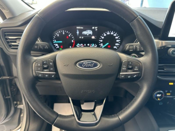 Photo 21 du bon plan FORD Kuga 2.0 EcoBlue 150ch mHEV Titanium occasion à 18460 €