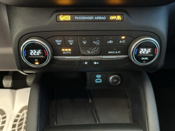 Photo 26 du bon plan FORD Kuga 2.0 EcoBlue 150ch mHEV Titanium occasion à 18460 €