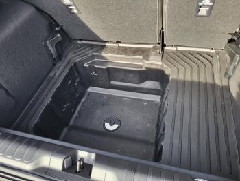 Photo 24 du bon plan FORD Puma 1.0 EcoBoost 155ch S&S mHEV ST-Line X Gold Edition Powershift occasion à 22890 €