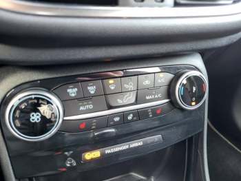 Photo 27 du bon plan FORD Puma 1.0 EcoBoost 155ch S&S mHEV ST-Line X Gold Edition Powershift occasion à 22890 €