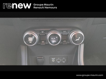 Photo 26 du bon plan RENAULT Captur 1.6 E-Tech hybride 145ch Intens -21 occasion à 16490 €