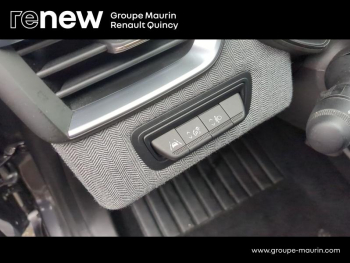 Photo 19 du bon plan RENAULT Clio 1.6 E-Tech 145ch full hybrid Techno occasion à 19390 €