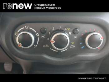 Photo 29 du bon plan RENAULT Twingo 0.9 TCe 95ch Intens occasion à 10490 €