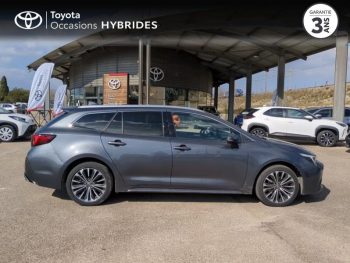 Photo 17 du bon plan TOYOTA Corolla Touring Spt 1.8 140ch Design MY24 occasion à 27890 €