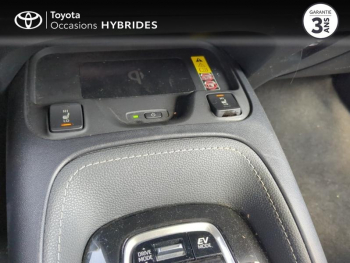 Photo 23 du bon plan TOYOTA Corolla Touring Spt 1.8 140ch Design MY24 occasion à 27890 €