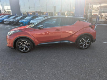 Photo 3 du bon plan TOYOTA C-HR 184h Collection 2WD E-CVT MY20 occasion à 21950 €