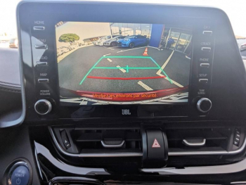 Photo 18 du bon plan TOYOTA C-HR 184h Collection 2WD E-CVT MY20 occasion à 21950 €