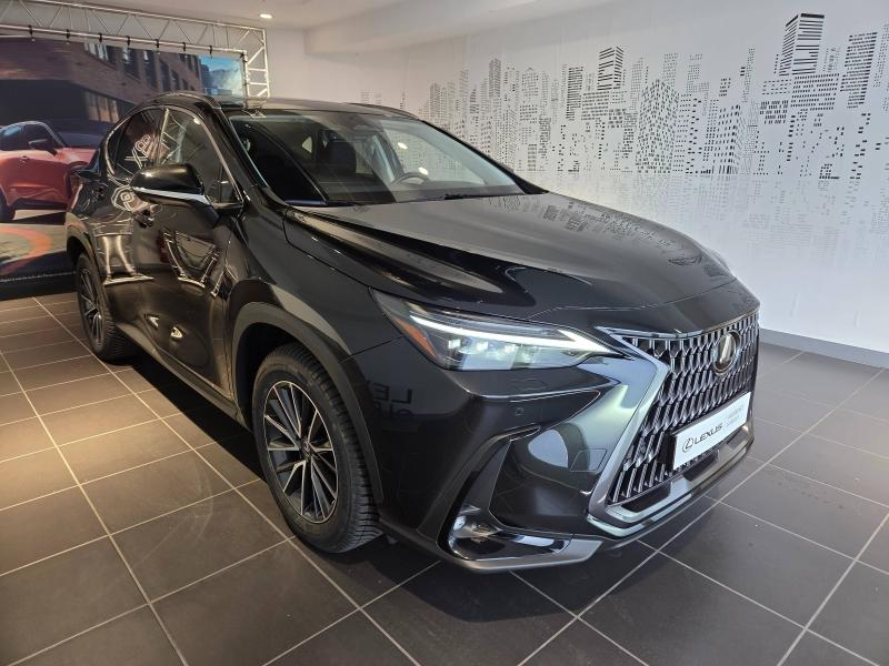 Bon plan LEXUS NX 450h+ Luxe 4WD occasion à 48990 €