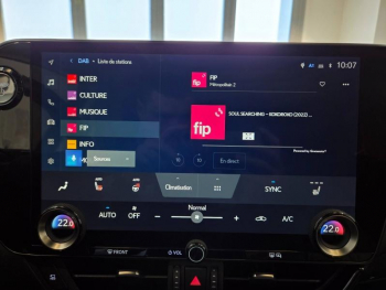 Photo 8 du bon plan LEXUS NX 450h+ Luxe 4WD occasion à 48990 €