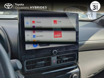 Photo 15 du bon plan TOYOTA Yaris Cross 116h Design MC24 occasion à 23990 €