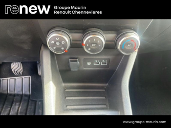 Photo 11 du bon plan RENAULT Clio 1.0 TCe 90ch Evolution occasion à 16999 €