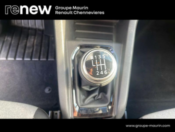 Photo 12 du bon plan RENAULT Clio 1.0 TCe 90ch Evolution occasion à 16999 €