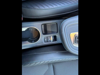 Photo 23 du bon plan RENAULT SYMBIOZ 1.6 E-Tech full hybrid 145ch esprit Alpine occasion à 31999 €