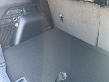 Photo 10 du bon plan FORD Kuga 2.5 Duratec 180ch Hybrid FlexiFuel ST-Line X Powershift occasion à 39901 €